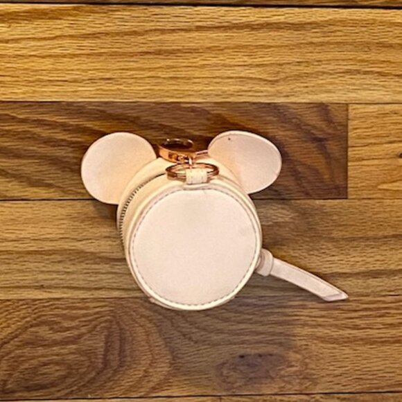 Pacifier Case with Clip, Minnie Mouse - Picture 2 of 4